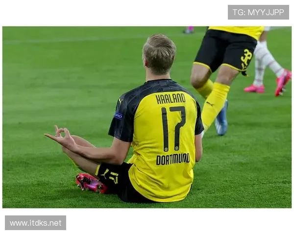 阿什拉夫对阵顶级豪门的速度压制表现分析